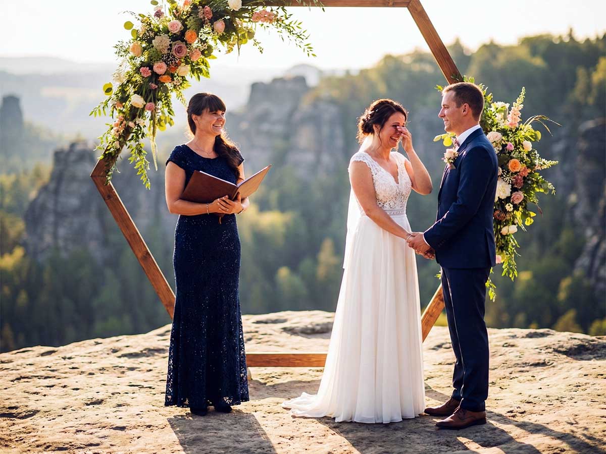 gefühlsvertont – Bianca, freie Traurednerin Dresden und Sachsen