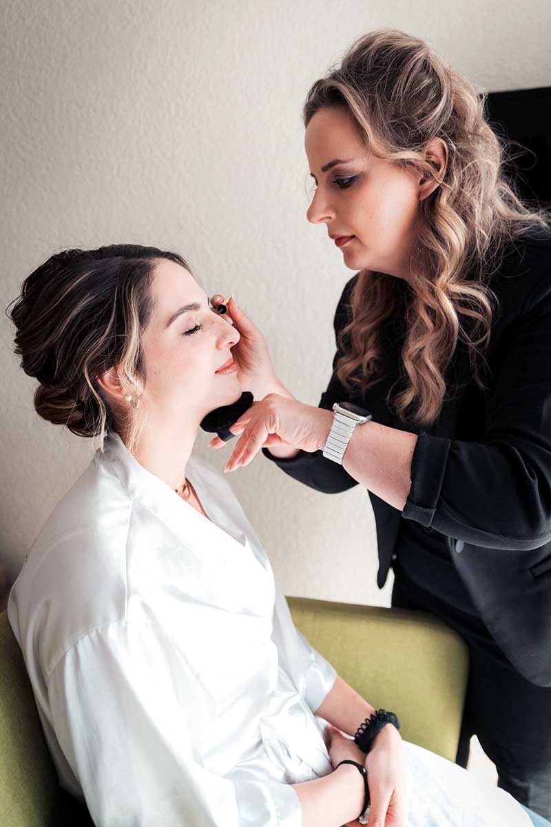 Friseurstudio Anja – Brautfrisuren & Brautstyling nahe Chemnitz