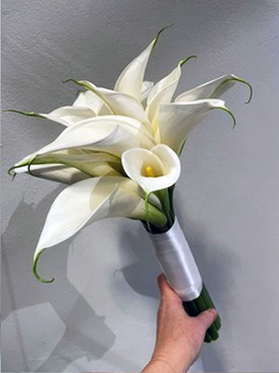 Blumen Mende – Floristikwerkstatt am Blauen Wunder – Brautstrauß in Dresden